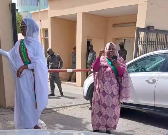 منع برلمانيتين من دخول مبنى الجمعية الوطنية